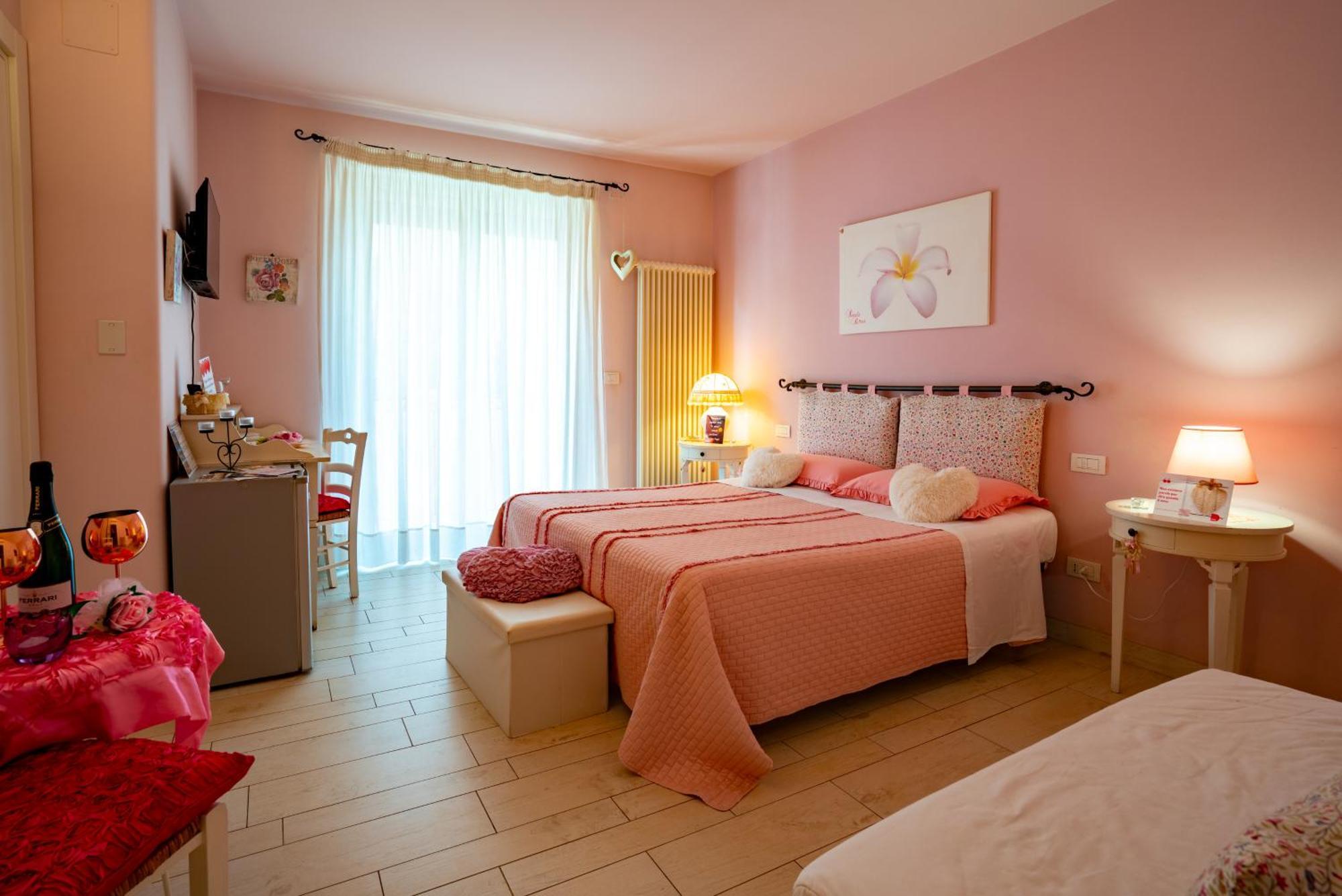 Petali Rosa Bed & Breakfast Polignano a Mare Bagian luar foto