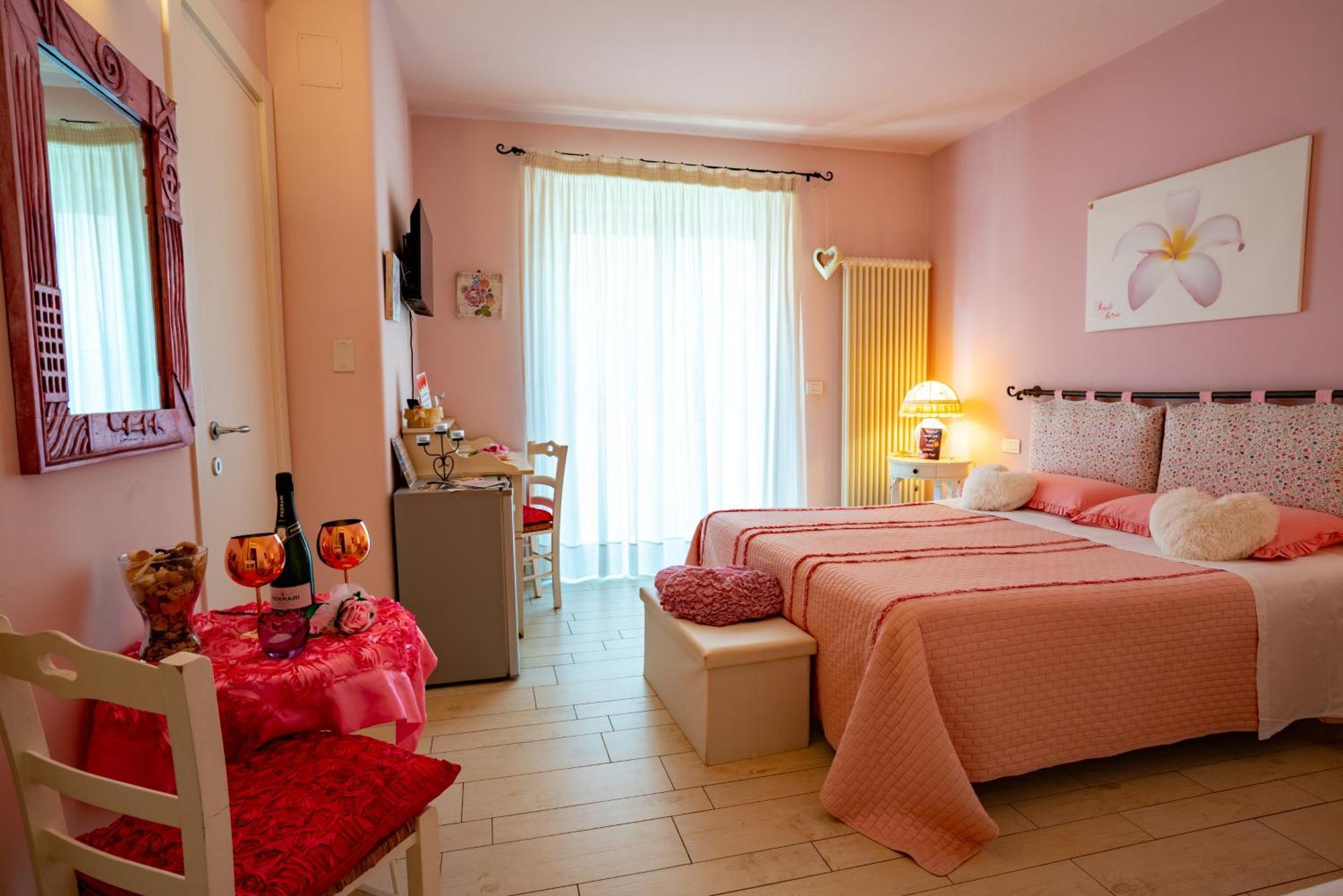 Petali Rosa Bed & Breakfast Polignano a Mare Bagian luar foto