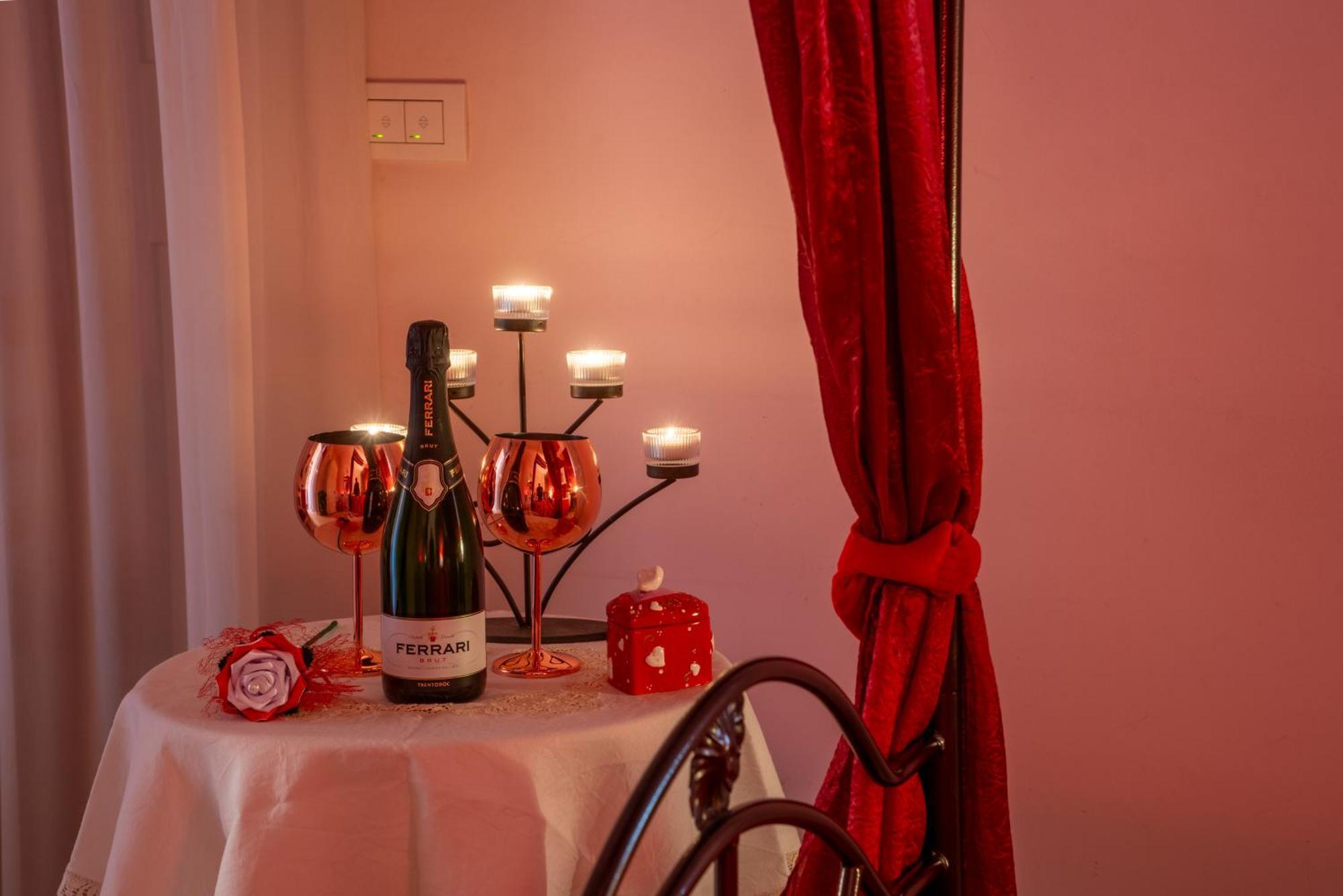 Petali Rosa Bed & Breakfast Polignano a Mare Bagian luar foto