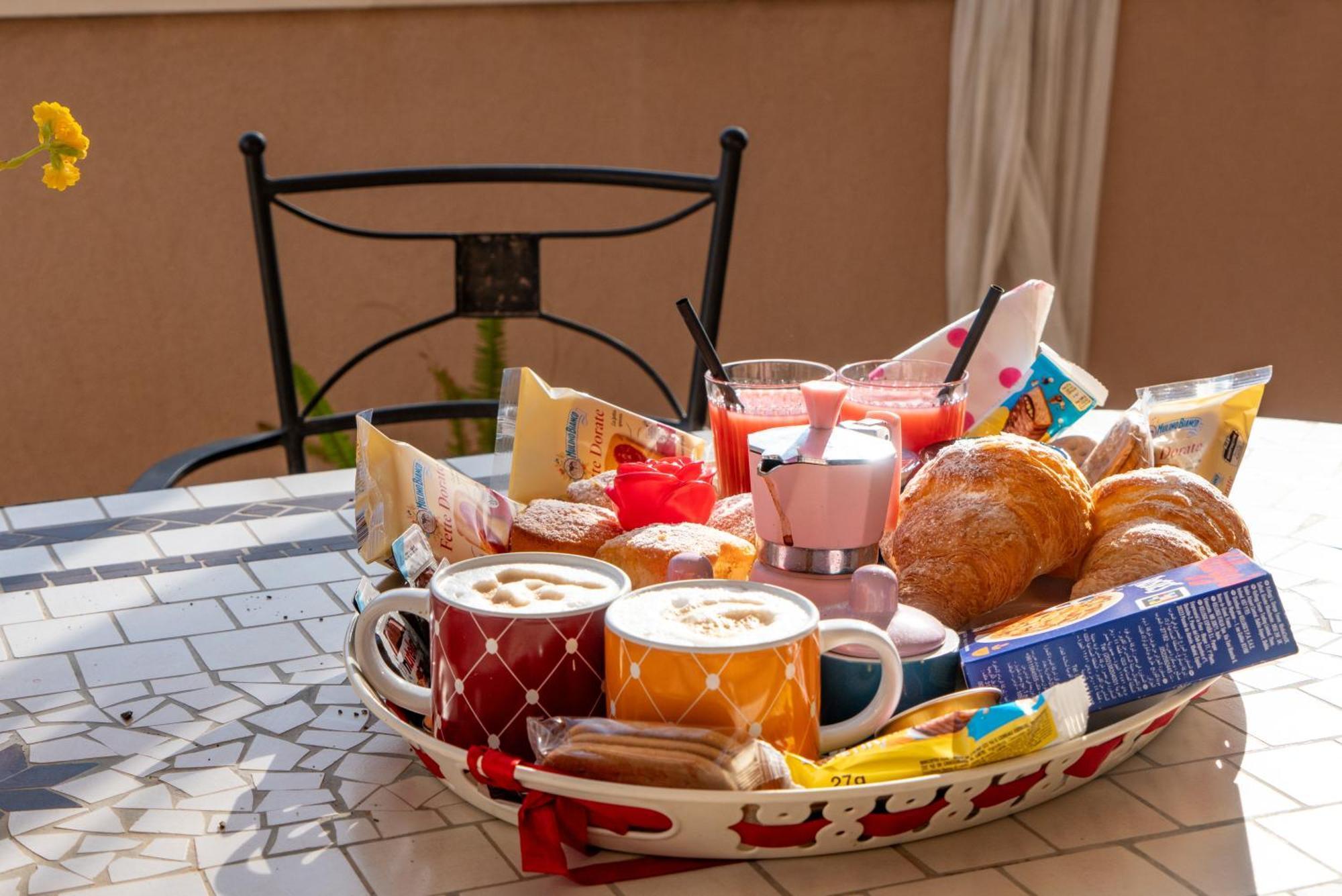 Petali Rosa Bed & Breakfast Polignano a Mare Bagian luar foto